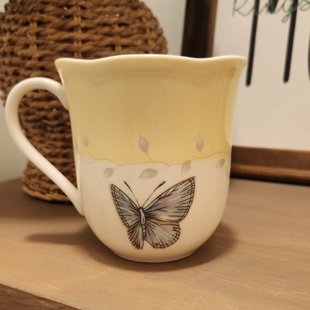 Lenox Butterfly Meadow 8 oz Tea Cup/Mug Yellow Rim (1)
